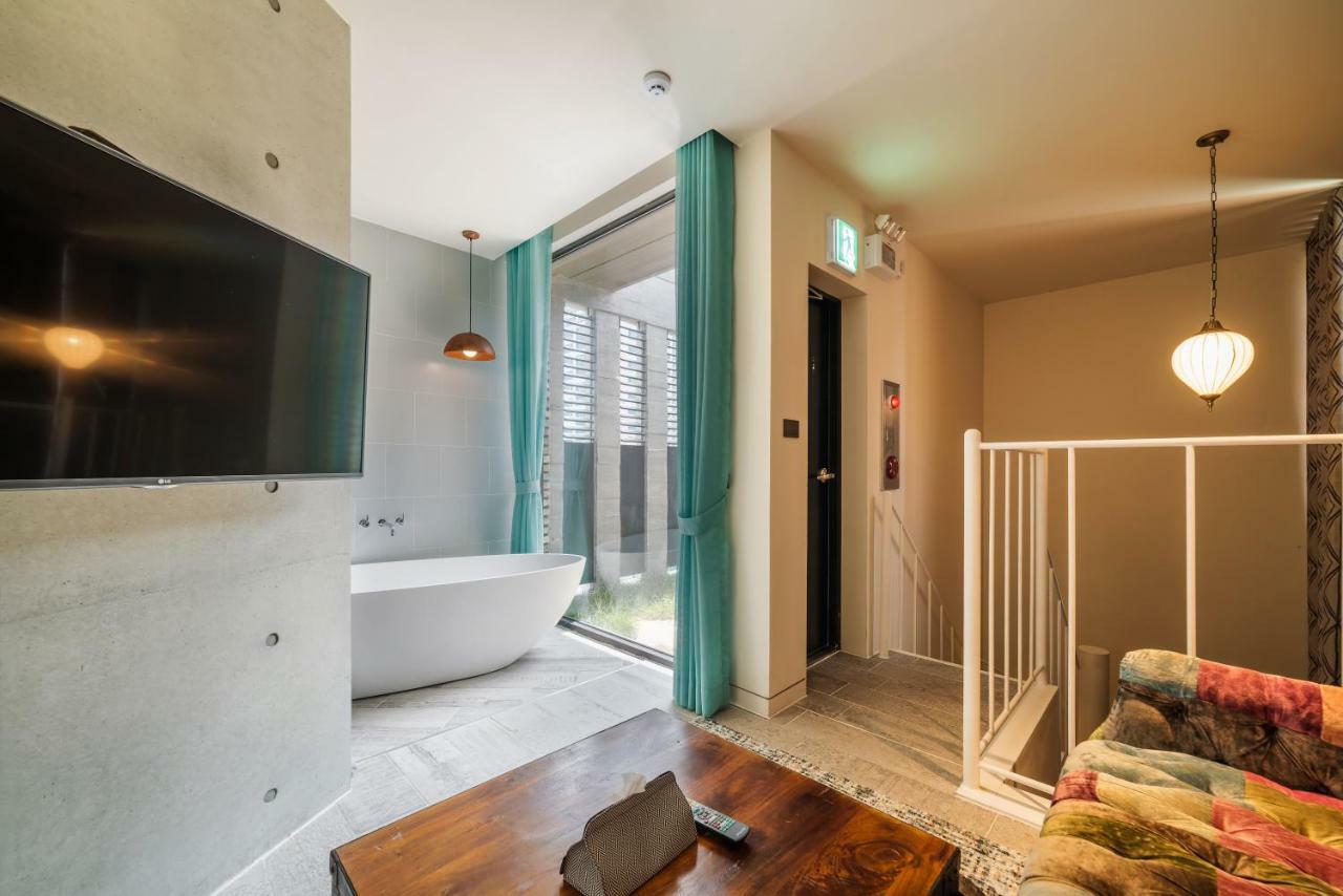 Hotel March Теджон Екстер'єр фото